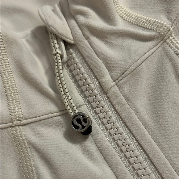 LULULEMON jacket - Picture 2 of 5